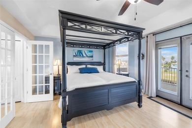 ONE-OF-A-KIND WATERFRONT VIEWS - FISH RIGHT FROM YOUR DOCK!
