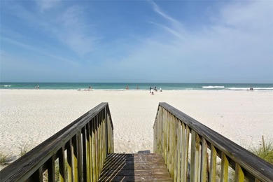 Wonderful Gulf-to-Bay complex on Anna Maria Island. Furnished