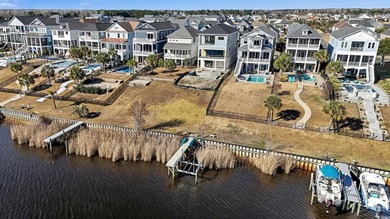 Welcome to 288 W Palms Drive in Waterway Palms Plantation, a