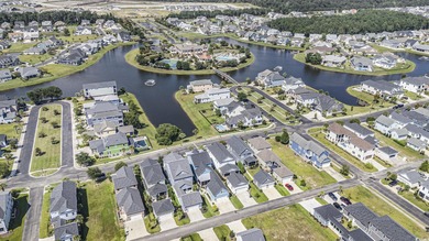 Welcome to 288 W Palms Drive in Waterway Palms Plantation, a