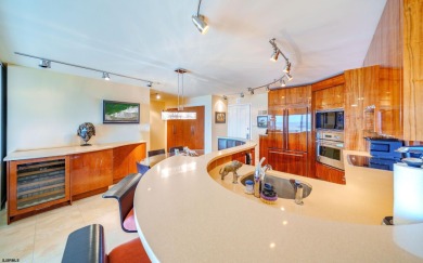 From the moment you open the door the sun & ocean will greet