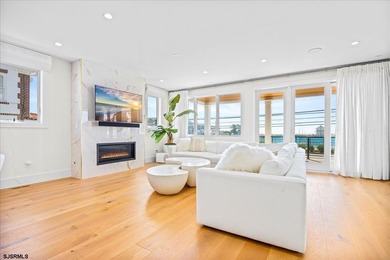 THIS ONE-OF-A-KIND ST. LEONARD'S TRACT NEW CONSTRUCTION HAS IT