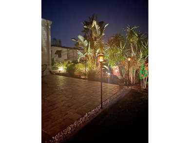 Absolutely stunning home in a prime location-within close