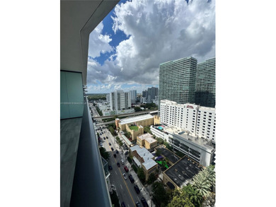 Modern & stylish 2 Bed | 2 Bath at SLS Brickell! Elegant