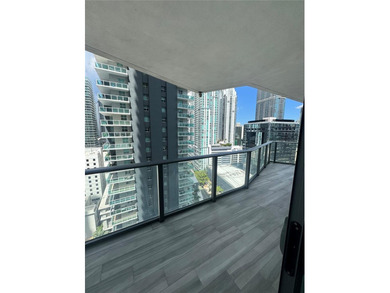 Modern & stylish 2 Bed | 2 Bath at SLS Brickell! Elegant