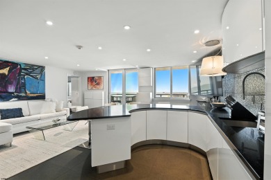 **Open House Sunday 10/26 10am - 12pm** Welcome to *9600*