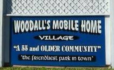 Welcome to your new home, 1 bed-1 bath, centrally located in