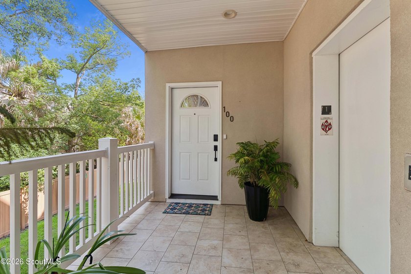 Fabulous completely renovated 3 bedroom/2 bath St. Simons Island - photo 3