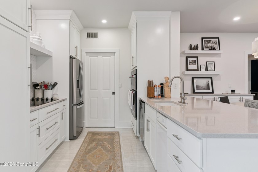 Fabulous completely renovated 3 bedroom/2 bath St. Simons Island - photo 10