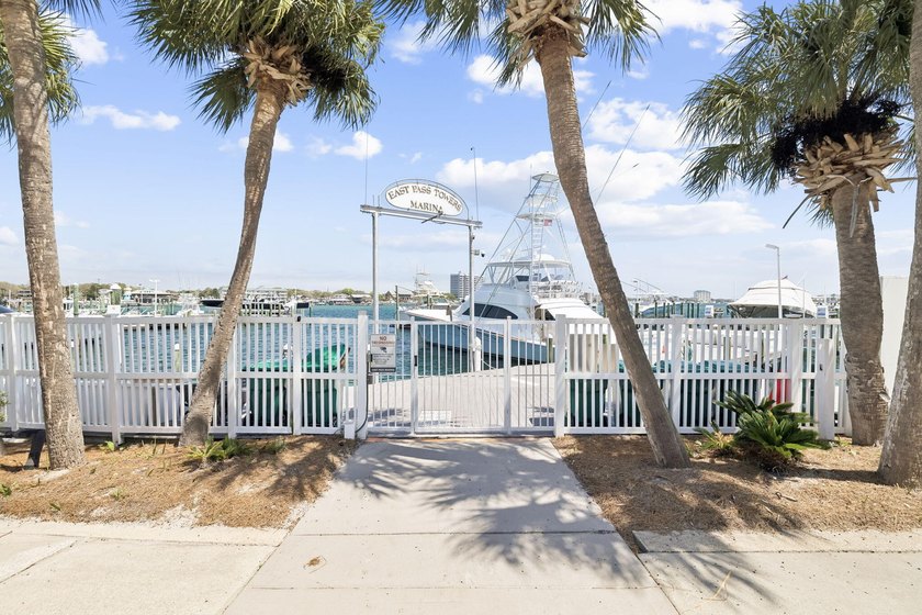 Boat Slip available for separate purchase - A Rare Opportunity - photo 8