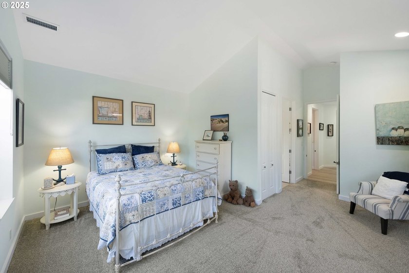A one-of-a-kind residence situated at the highest point in - photo 10