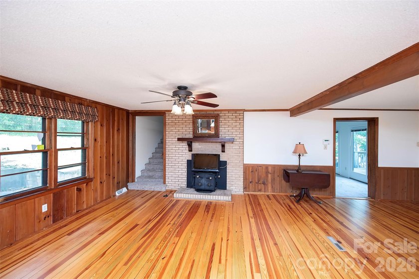 Welcome to this 4-bedroom, 3-bathroom waterfront retreat on the - photo 8