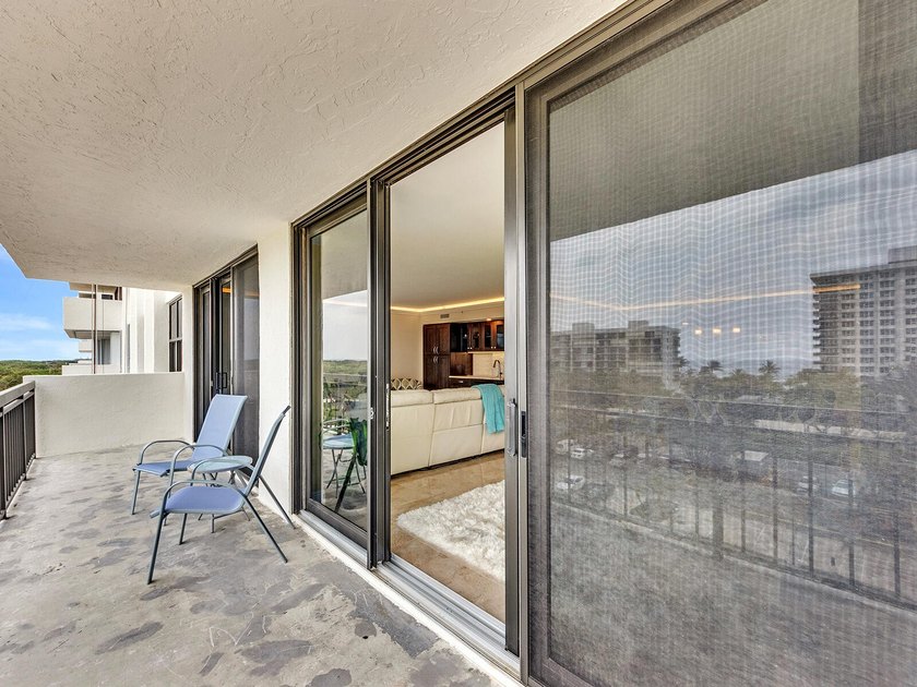 Absolutely Stunning 3 Bedroom Model Condo with Gorgeous Ocean - photo 14