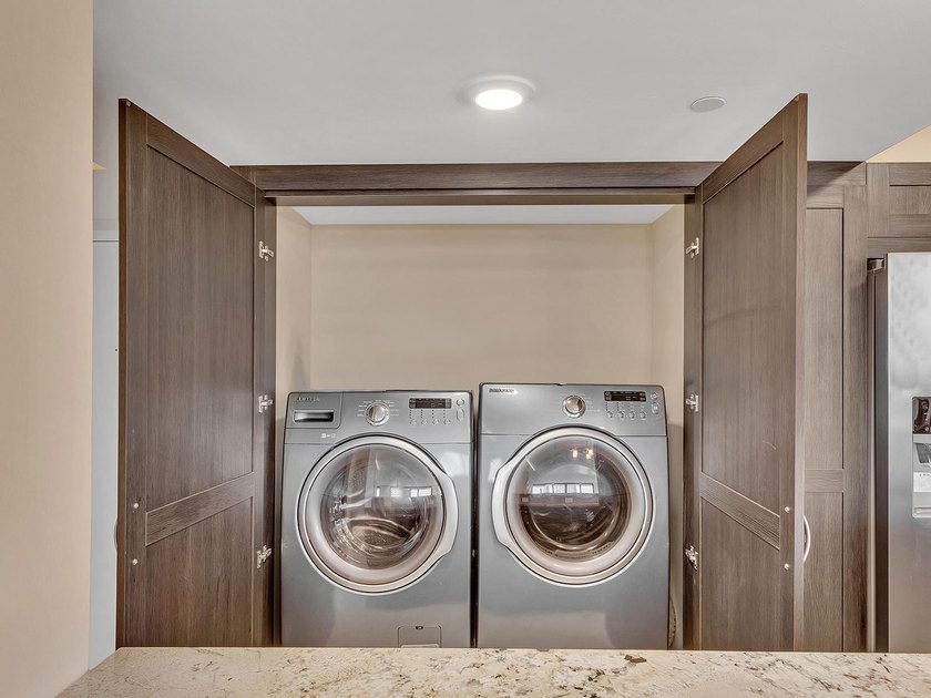 Absolutely Stunning 3 Bedroom Model Condo with Gorgeous Ocean - photo 17