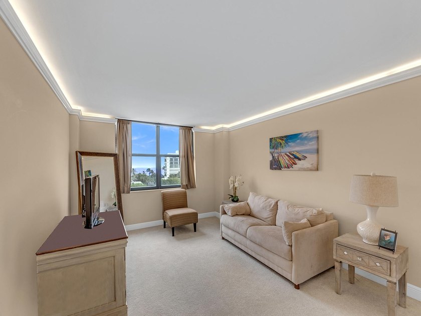 Absolutely Stunning 3 Bedroom Model Condo with Gorgeous Ocean - photo 22