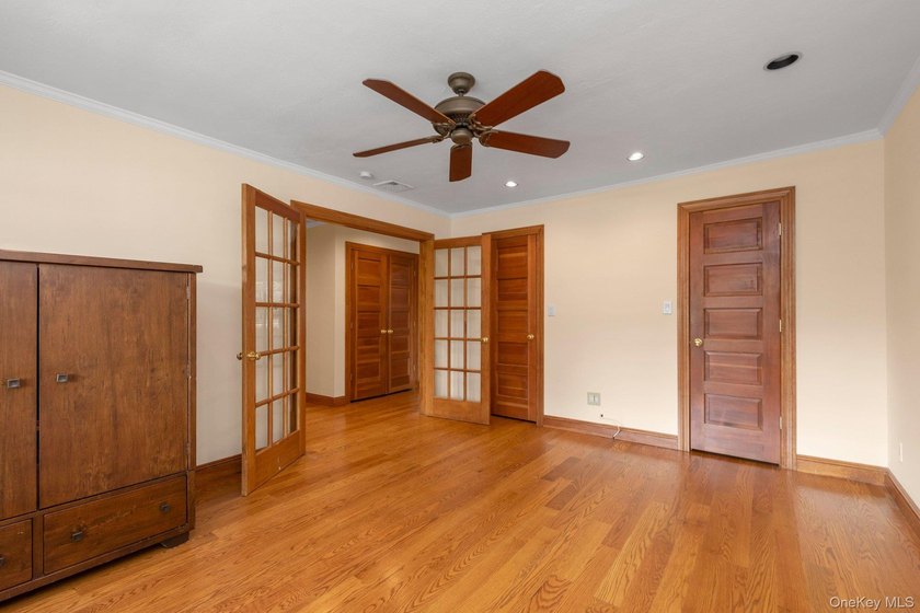 An Amazing 5 Bed, 3 Bath Farm Ranch With Open Floor Plan In The - photo 14
