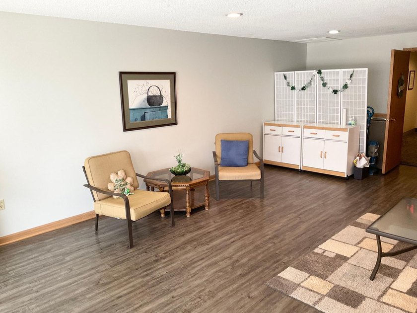 Stunning main floor 2-bedroom, 2-bath condominium in the Austin - photo 20