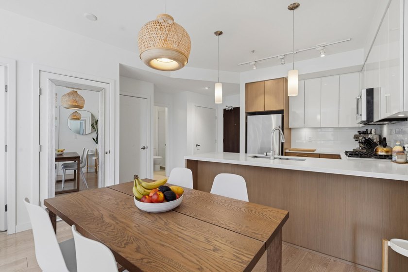 Welcome to The Lookout at Victoria Hill. This 2 bedroom + den, 2 - photo 16