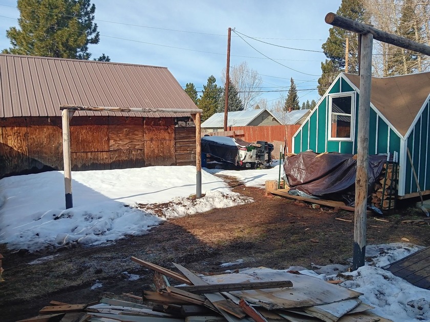 Spacious 1,444 square ft, three bedroom, 2 bath home with bonus - photo 10