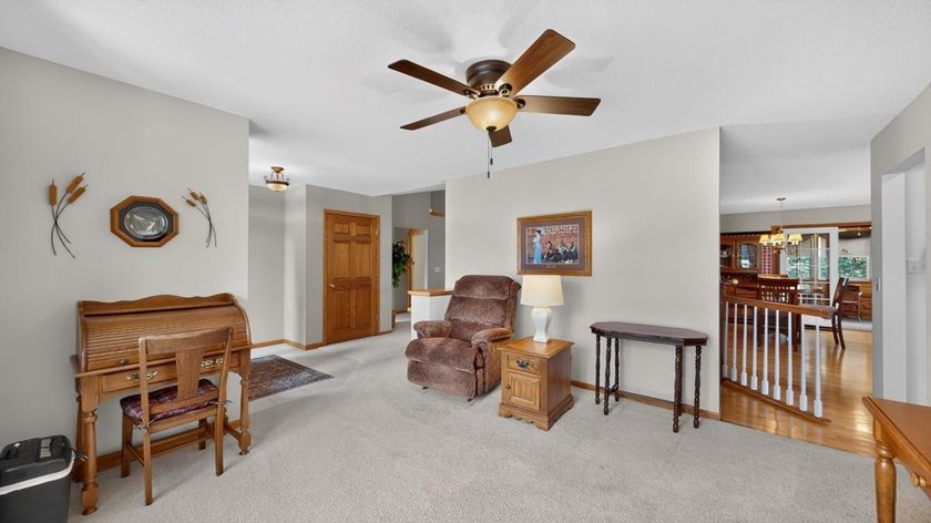 Welcome home to this beautifully maintained 3-bedroom home - photo 23