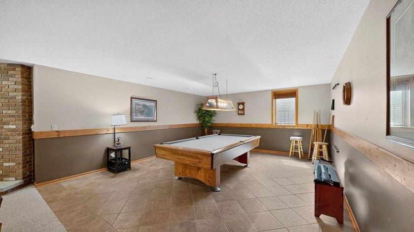 Welcome home to this beautifully maintained 3-bedroom home - photo 39