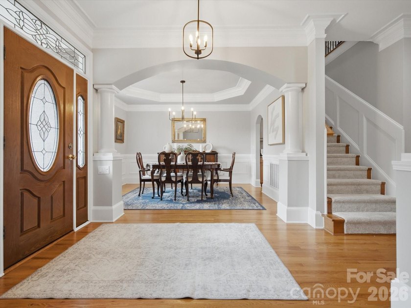Welcome to this meticulously maintained home in Providence - photo 6