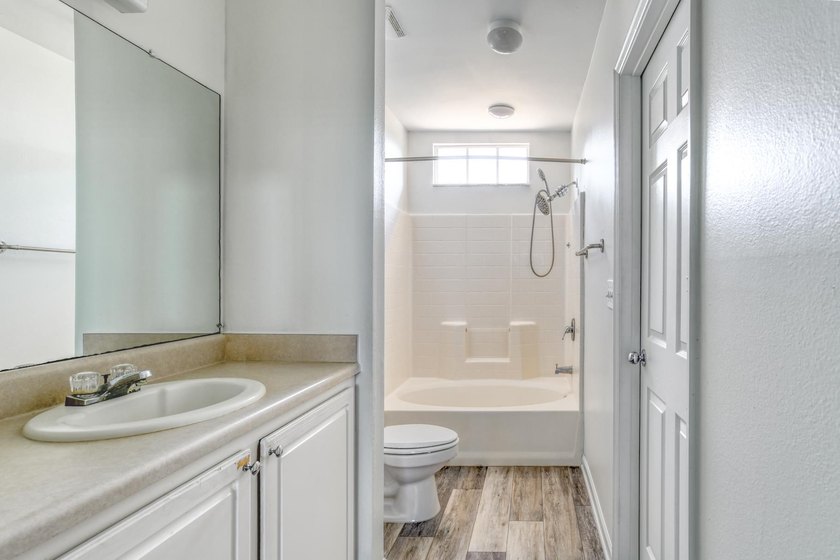 Experience the ideal combination of comfort, convenience, and - photo 22