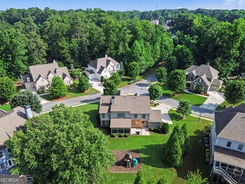 Welcome to your move-in-ready home! This well-maintained - photo 5