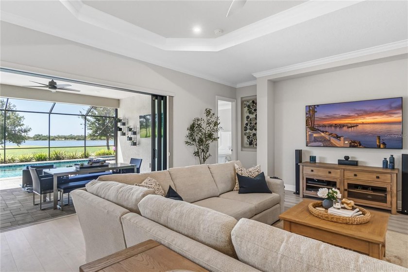Under contract-accepting backup offers. Experience elevated - photo 24