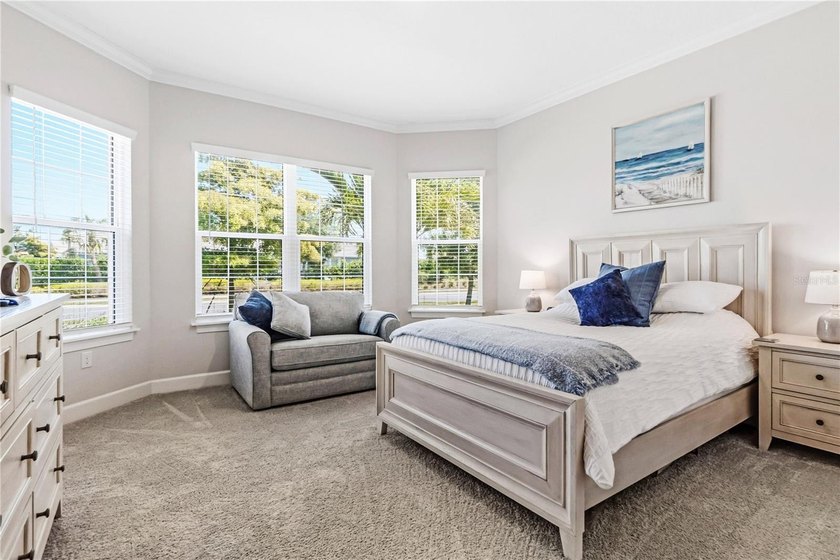 Under contract-accepting backup offers. Experience elevated - photo 34