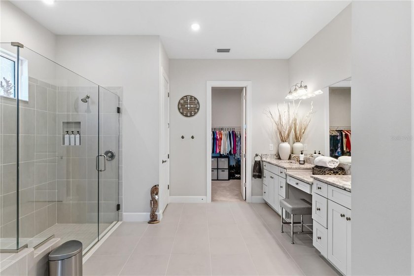 Under contract-accepting backup offers. Experience elevated - photo 45