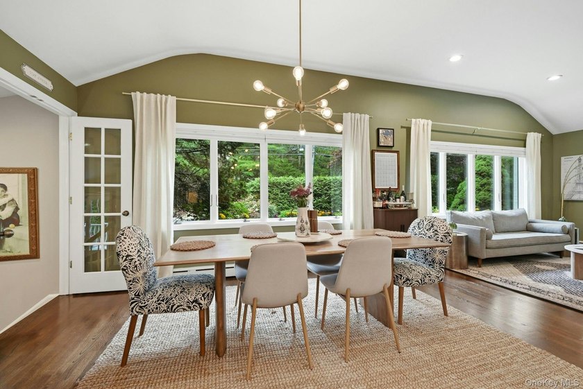 This classic brick ranch is picture perfect, with thoughtful and - photo 12