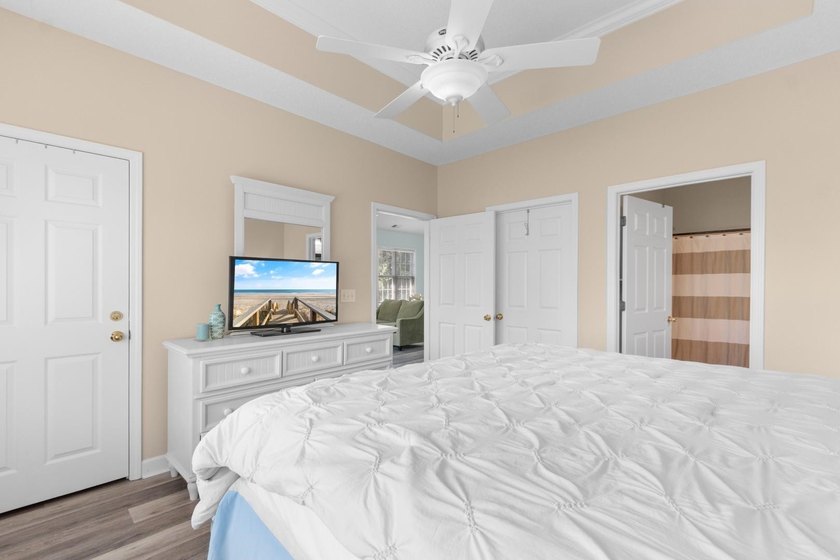 Perched on the top floor as a desirable end unit, this - photo 14