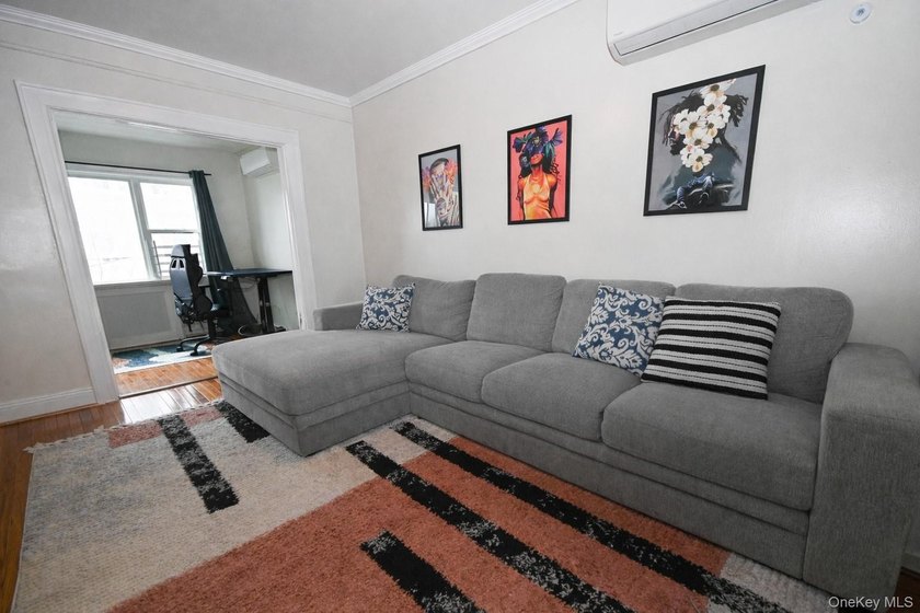 MOVE RIGHT INTO THIS WELL MAINTAINED 2 FAMILY SEMI-ATTACHED HOME - photo 22