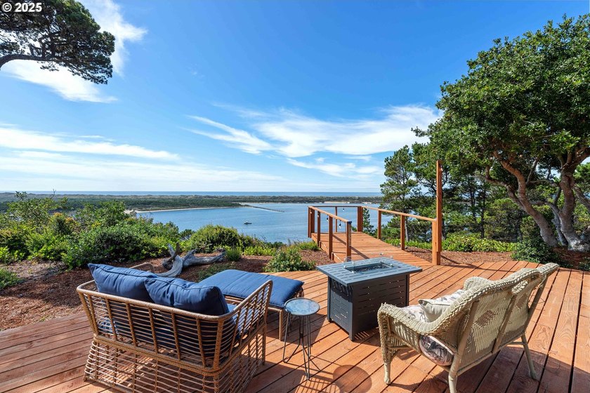 A one-of-a-kind residence situated at the highest point in - photo 27