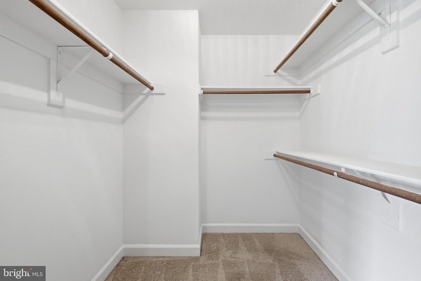Prime End-Unit in the Prestigious Bear Creek Section of River - photo 34
