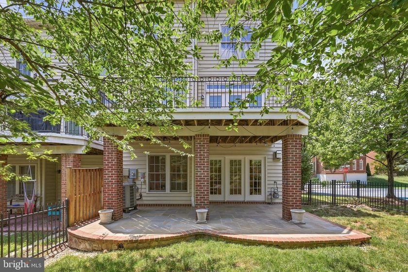 Prime End-Unit in the Prestigious Bear Creek Section of River - photo 47