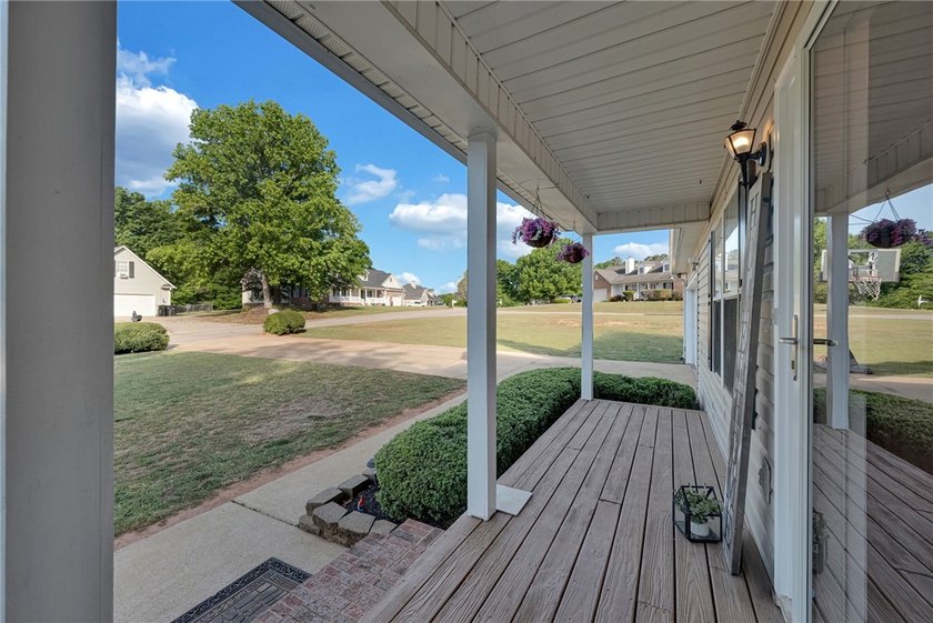So much to offer with this 5 bedroom home! Step inside to find - photo 3