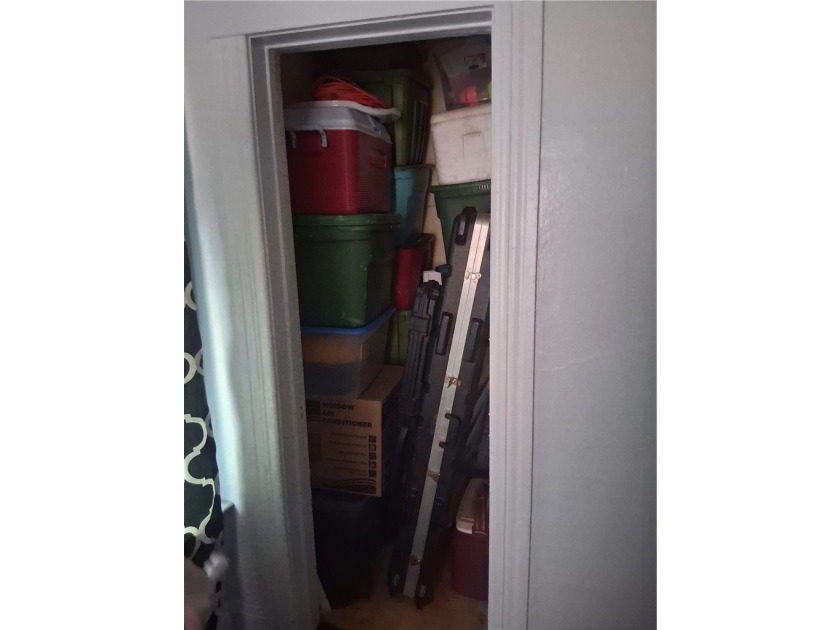 Welcome to 586 Thurston Avenue, Rochester, NY 14619, a spacious - photo 9