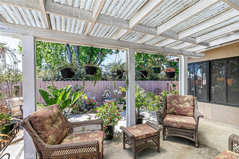 Updated &amp; Move-In Ready! This beautifully maintained 2-bedroom - photo 32