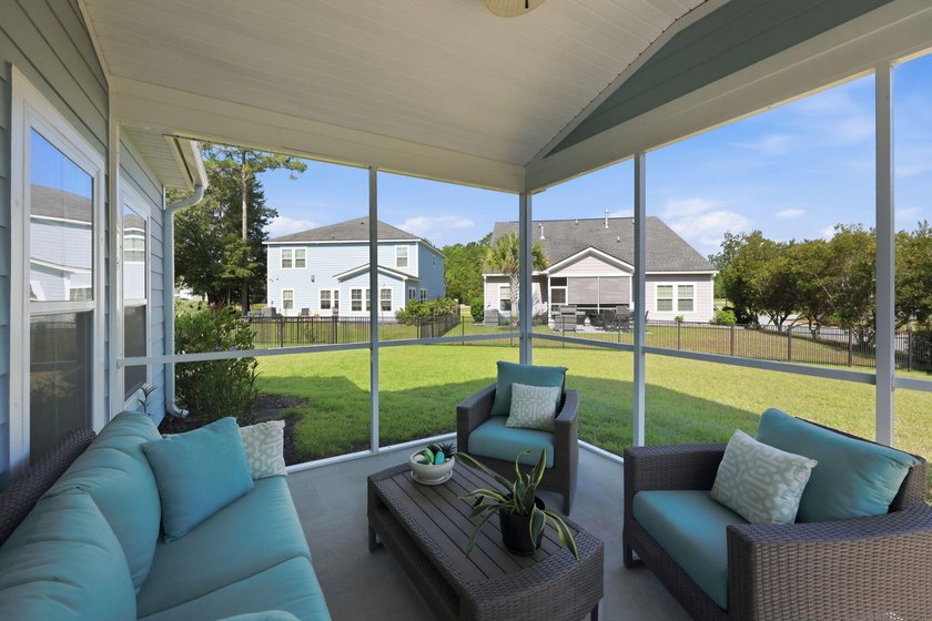 Nestled on a picturesque cul-de-sac, this exceptional, freshly - photo 34