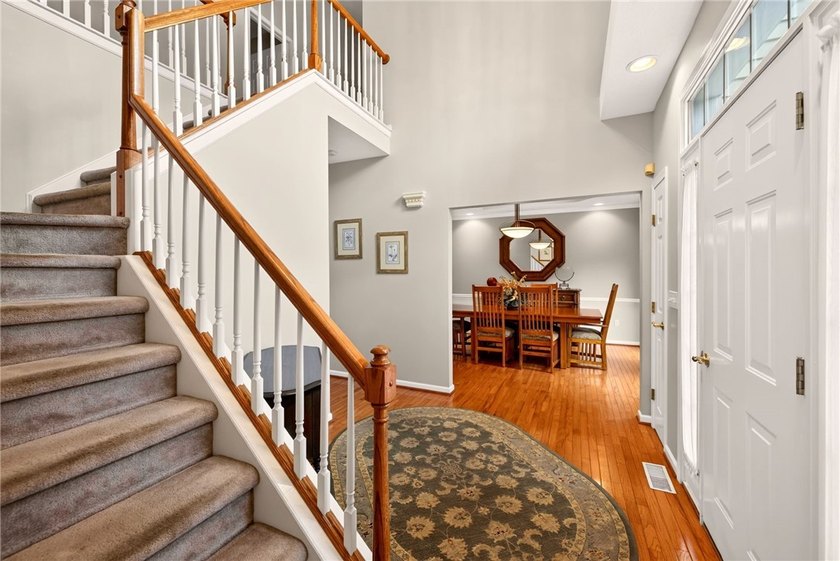 WELCOME TO YOUR FOREVER HOME! DISCOVER THE PERFECT BLEND OF - photo 7