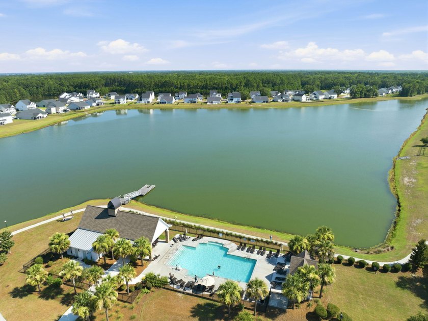 Nestled on a picturesque cul-de-sac, this exceptional, freshly - photo 47