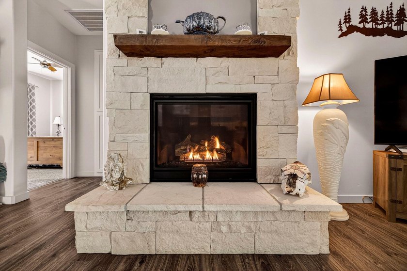 Escape to the mountains in this thoughtfully designed custom - photo 8