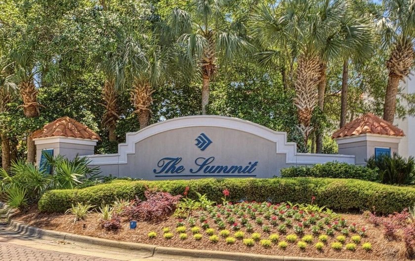 This spacious, 10th floor, open layout is one of the best on the - photo 6
