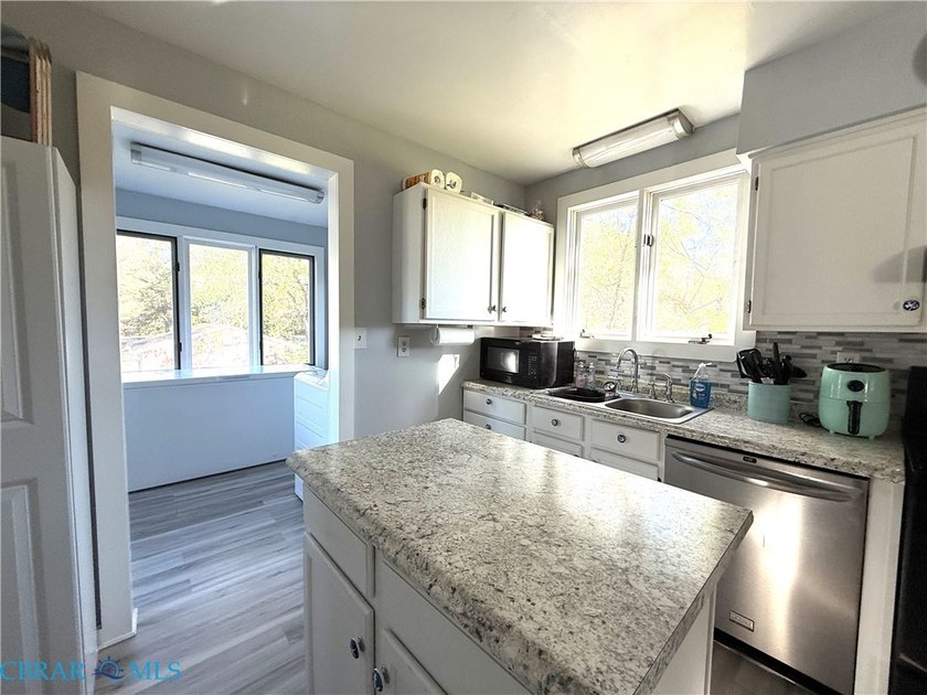 114 Landing Drive - River Views &amp; Coastal Charm on the - photo 4