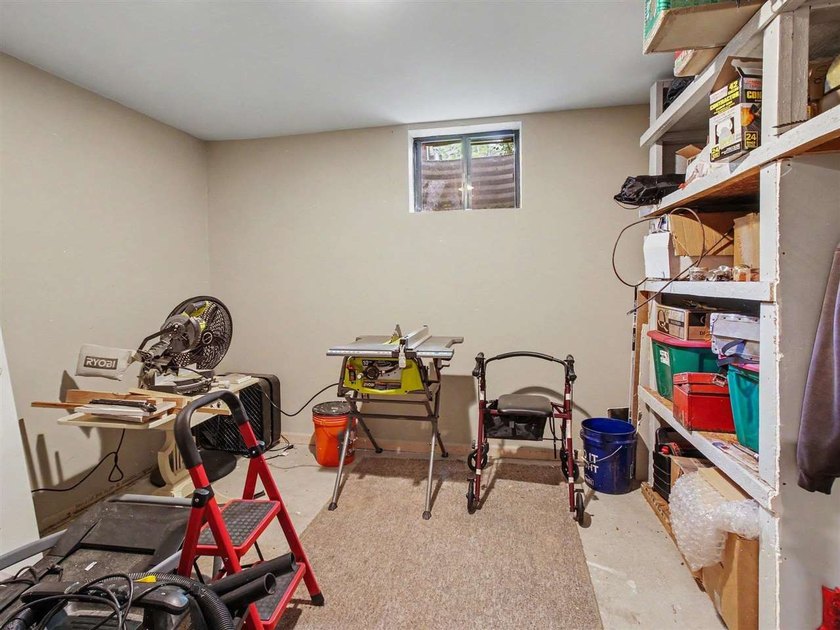 Open House Sunday July 5th from 2pm to 4pm. Welcome to Fern - photo 34