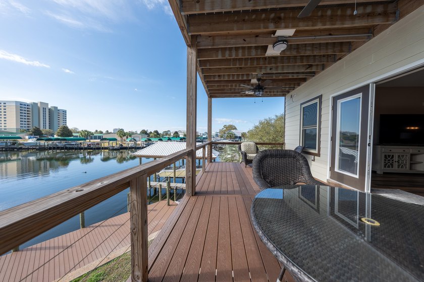 Welcome to 6215 Big Daddy Drive. This beautifully furnished - photo 4