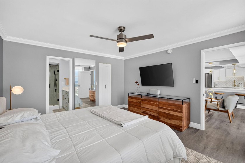 Panoramic unobstructed ocean views from every room. Beautifully - photo 25