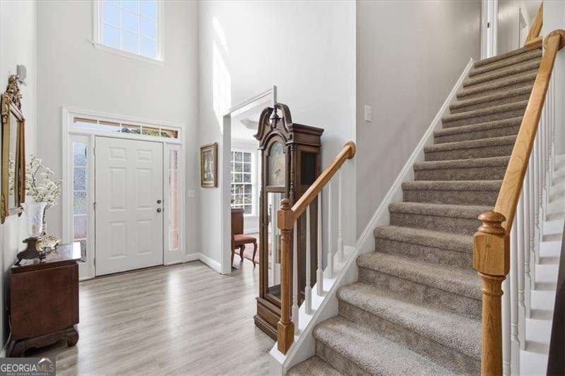 This home checks every box! A stunning home on a quiet - photo 6